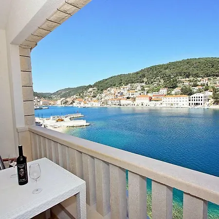 Nila Apartment *