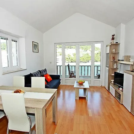 Apartamento Nila Pucisca